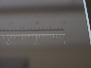 有効長30ｍｍガラススケール